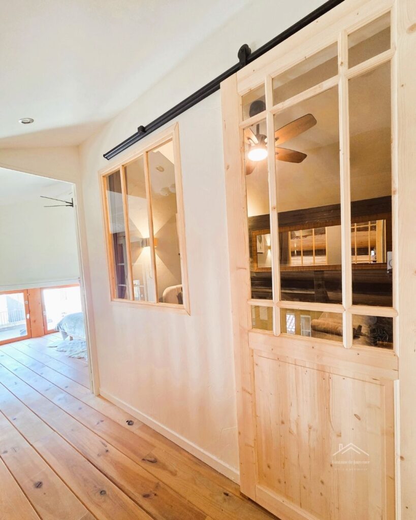 Gîtes à Pérouges avec piscine